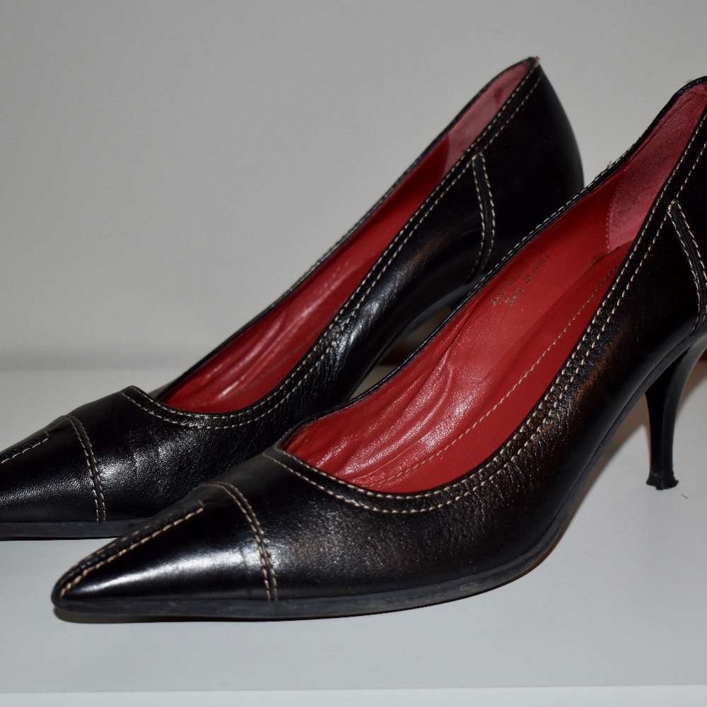 Coach Women's Heels Leather Size 9 Pointed Toe